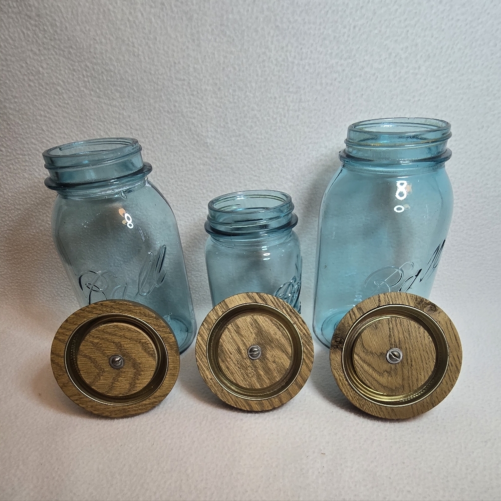 Mason Blue Jars with Brown Lids - Picture 5 of 5